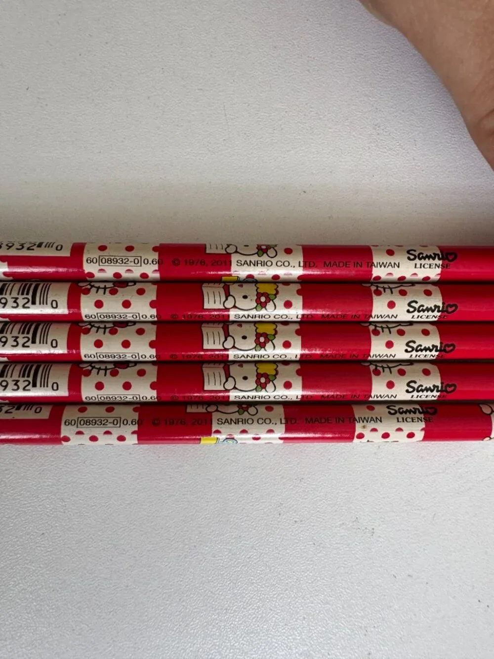 Sanrio Hello Kitty HB #2 Pencil Set of 5 2011 Kawaii Made in Taiwan